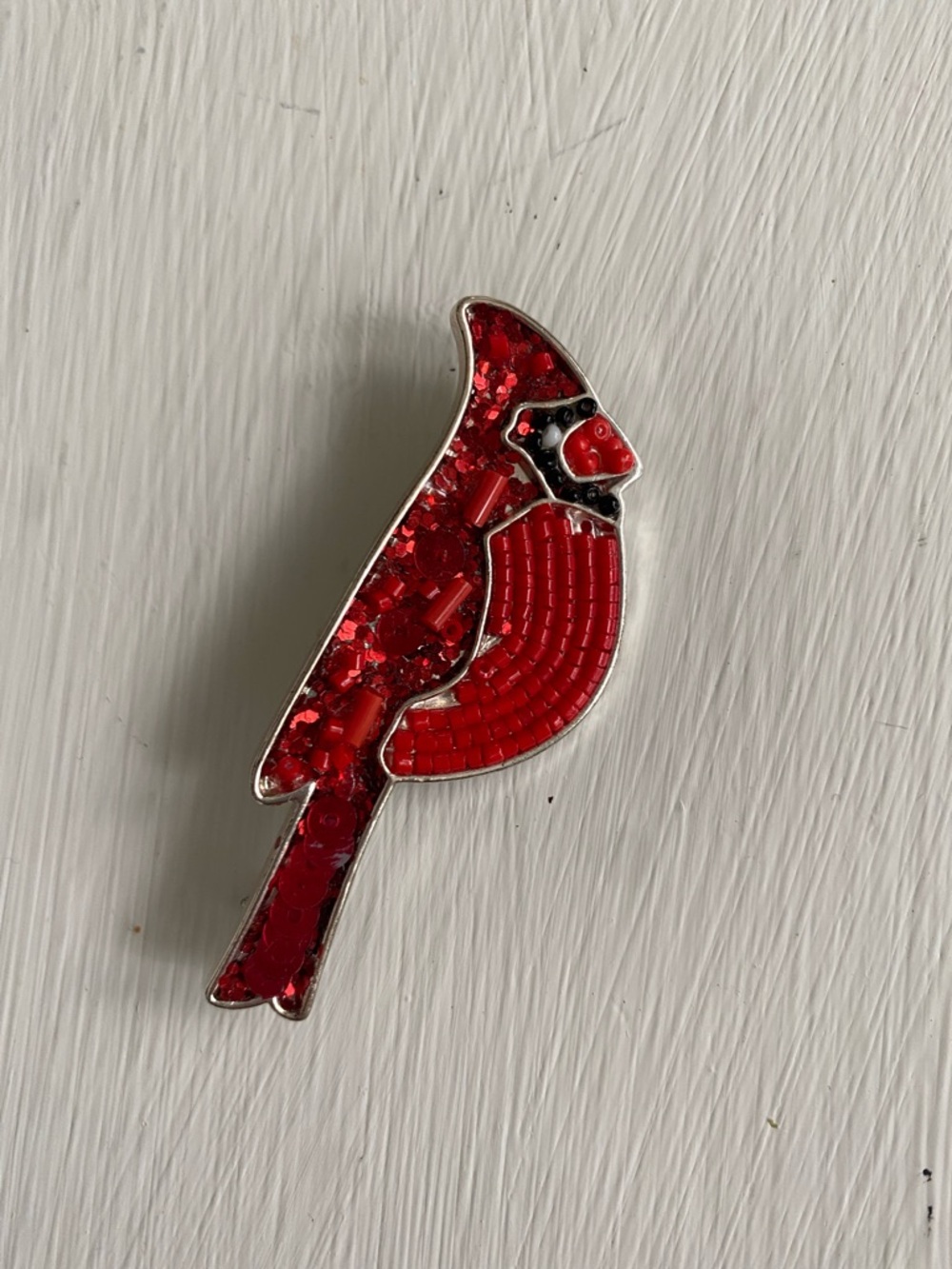 Red Cardinal Brooch Silver Tone Mixed Media Beaded Sequin Bird Pin - Picture 7 of 11